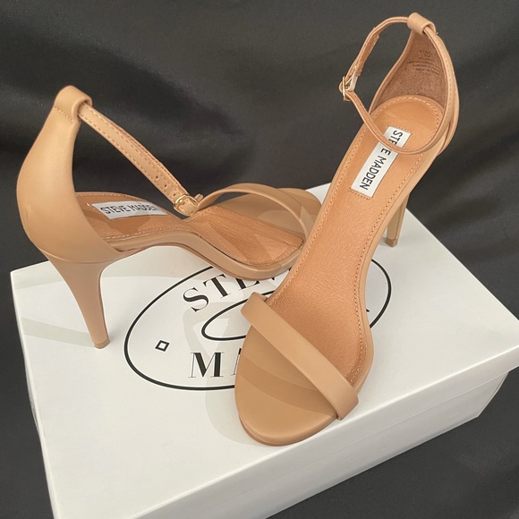 Steve Madden Shoes - Steve Madden ‘Stecy Natural’ Sandal- Like New- Size 9